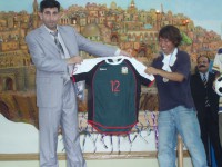 Jリーグチーム「アビスパ福岡」からサッカーボールを提供していただきました