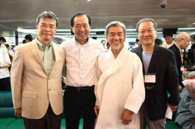 菅直人元首相のPEACE&GREEN BOAT参加が報じられています