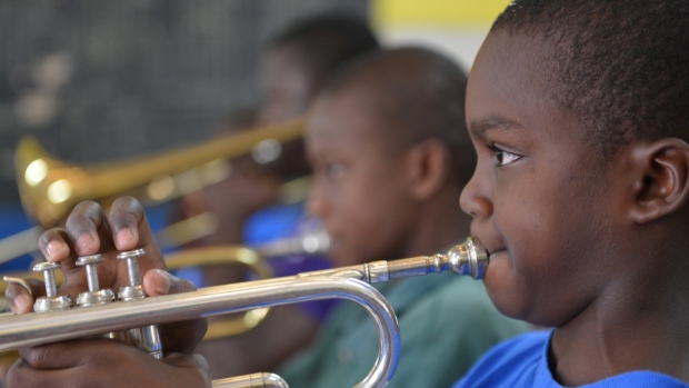 【支援物資募集】第92回ピースボート　ジャマイカの子どもたちに楽器を届けよう