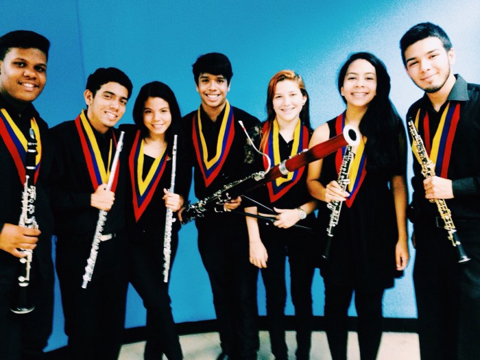 ベネズエラ「エル・システマ」の若き音楽家が乗船します | 国際交流NGO