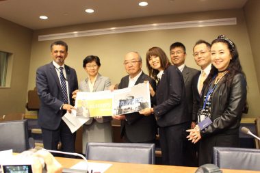 元ユース特使の鈴木慧南さんのヒバクシャ国際署名での活躍が東京新聞に載りました