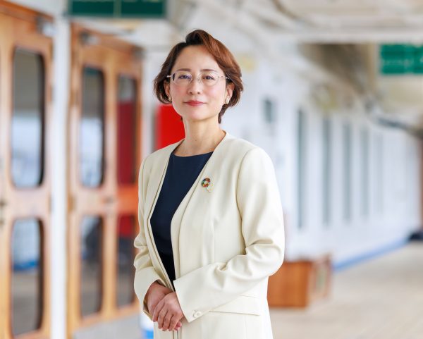 「旅と平和」エッセイ大賞